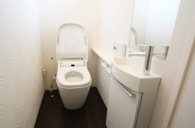 明るくさわやかなトイレ 明るくさわやかなトイレ
