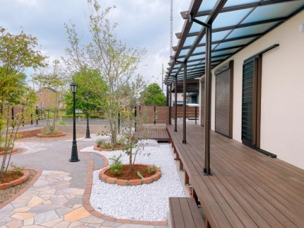 37b7dd8933cf4b2d2fdd5d2d7ee761cf