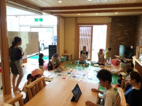 木育広場でお味噌作り 木育広場でお味噌作り