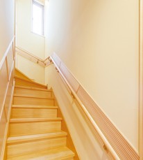 無垢階段・手すり 無垢階段・手すり