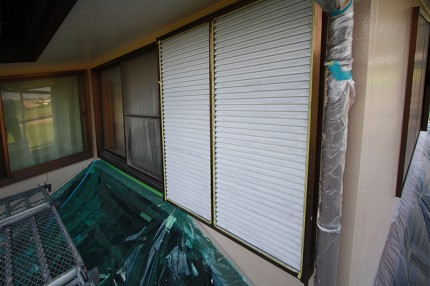 雨戸や樋も塗装 雨戸や樋も塗装
