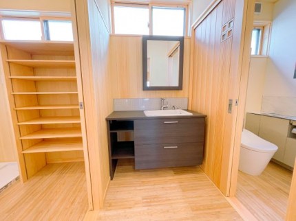 853b10e6884e3c55a4d338ecb0bd6bd81