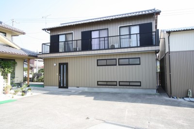 脇屋の駐車スペースを住居にリフォーム 脇屋の駐車スペースを住居にリフォーム