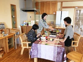 第一期漢方セルフケア講座 IMG_92651-columns31