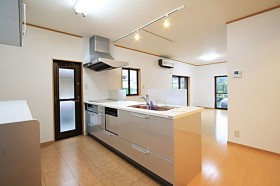 オープンタイプの対面キッチン オープンタイプの対面キッチン