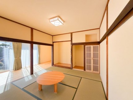 c637d3099904b2d963271a776bfdbc733