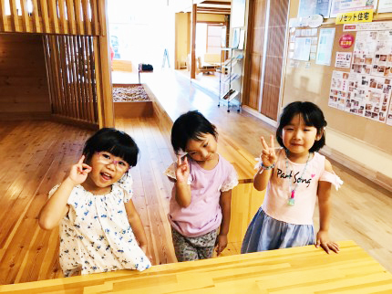 まIMG_E3998-columns2 まIMG_E3998-columns2